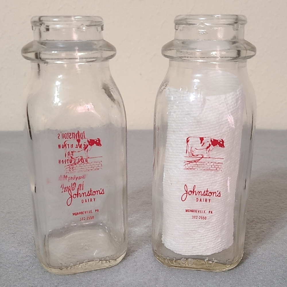 (2) Vintage Johnston's Solution to Pollution 1/2 Pint‎ Dairy Glass Milk Bottles